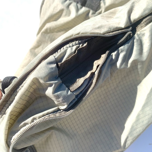 REI Olive Gray Travel Packing Cube Bag Expandable Zipper - Picture 8 of 12